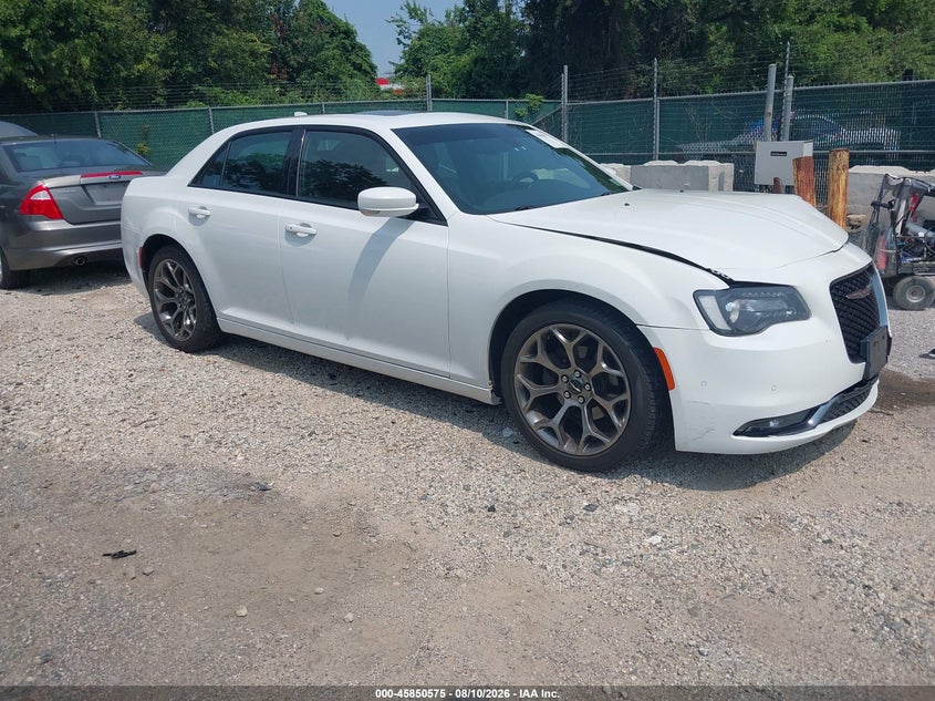 2016 Chrysler 300 VIN 2C3CCABG1GH147930 IAAI salvage auction — NORMAL WEAR, Wait Title, sold $1,650 on 2026-09-26 (photo 1)