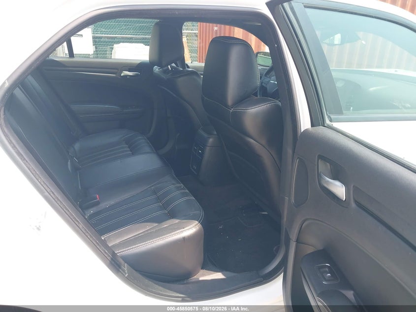 2016 Chrysler 300 VIN 2C3CCABG1GH147930 IAAI salvage auction — NORMAL WEAR, Wait Title, sold $1,650 on 2026-09-26 (photo 8)