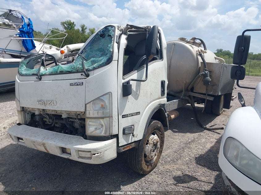 2016 Isuzu VIN 54DC4W1C3GS809046 IAAI salvage auction — ROLLOVER, Salvage (Texas), sold $3,500 on 2026-09-08 (photo 2)