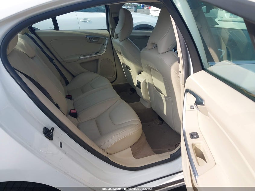 2012 Volvo S60 VIN YV1622FS3C2043386 IAAI salvage auction — NORMAL WEAR, Clear (North Carolina), sold $575 on 2026-08-19 (photo 8)