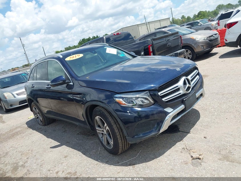 2019 Mercedes-benz Glc VIN WDC0G4KB5KF623187 IAAI salvage auction — NORMAL WEAR, Original (Texas), sold $6,000 on 2026-08-19 (photo 1)