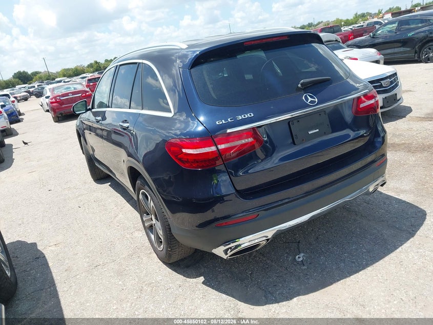 2019 Mercedes-benz Glc VIN WDC0G4KB5KF623187 IAAI salvage auction — NORMAL WEAR, Original (Texas), sold $6,000 on 2026-08-19 (photo 3)
