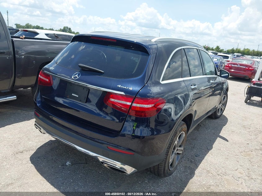 2019 Mercedes-benz Glc VIN WDC0G4KB5KF623187 IAAI salvage auction — NORMAL WEAR, Original (Texas), sold $6,000 on 2026-08-19 (photo 4)