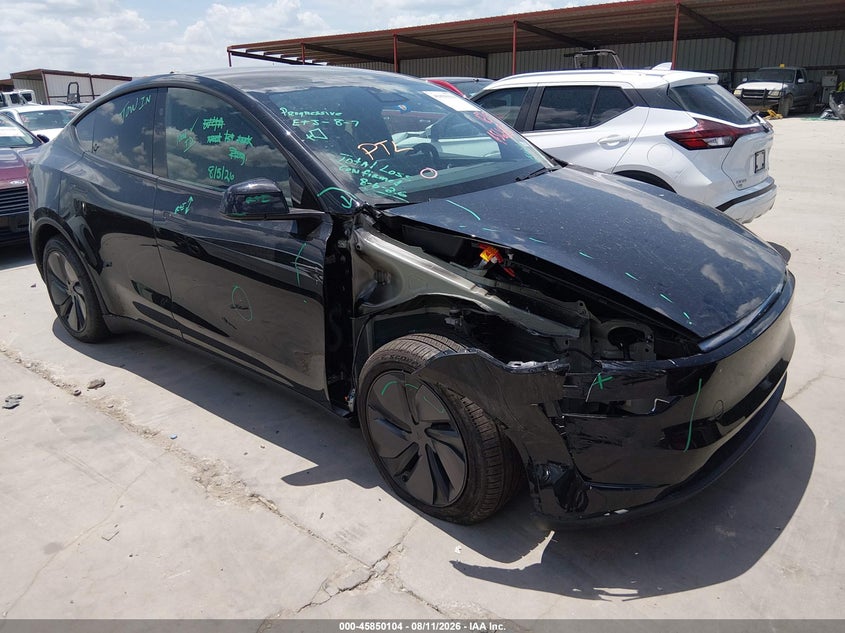 2026 Tesla Model y VIN 7SAYGDED0TA674821 IAAI salvage auction — RIGHT FRONT, Wait Title, sold $19,800 on 2026-10-07 (photo 1)