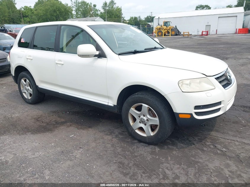 2006 Volkswagen Touareg VIN WVGZG77L26D043277 IAAI salvage auction — NORMAL WEAR, Clear (Pennsylvania), sold $400 on 2026-08-18 (photo 1)