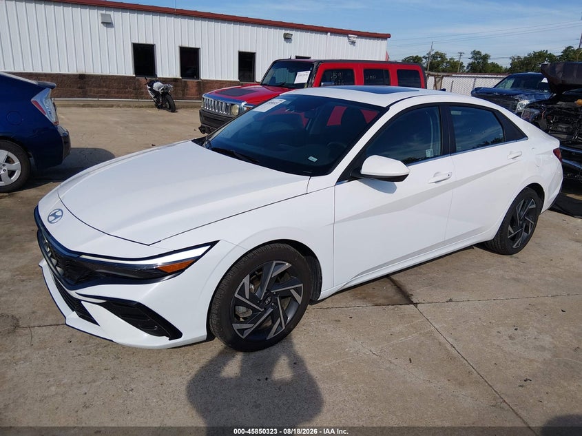 2025 Hyundai Elantra VIN KMHLS4DG2SU878137 IAAI salvage auction — NORMAL WEAR, Enterprise Vehicles Clear Only (Oklahoma), sold $12,900 on 2026-08-25 (photo 2)