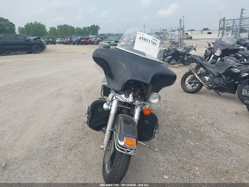 2002 Harley-davidson Flht VIN 1HD1DDV152Y604728 IAAI salvage auction — FRONT END, Clear (Wisconsin), sold $625 on 2026-09-06 (photo 5)