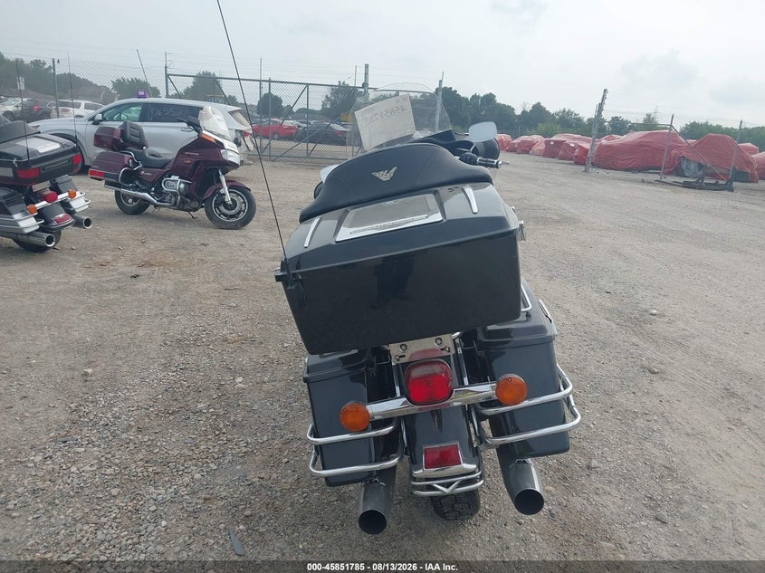 2002 Harley-davidson Flht VIN 1HD1DDV152Y604728 IAAI salvage auction — FRONT END, Clear (Wisconsin), sold $625 on 2026-09-06 (photo 6)