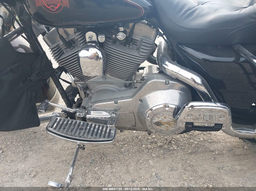 2002 Harley-davidson Flht VIN 1HD1DDV152Y604728 IAAI salvage auction — FRONT END, Clear (Wisconsin), sold $625 on 2026-09-06 (photo 9)