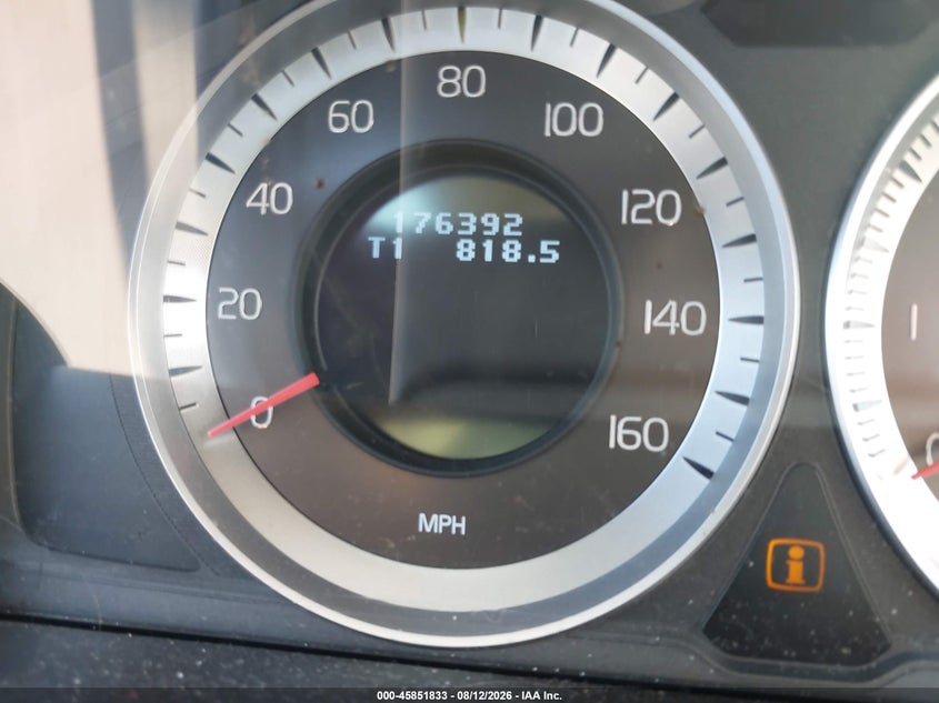 2012 Volvo Xc60 VIN YV4902DZ4C2314882 IAAI salvage auction — NORMAL WEAR, Clear (Connecticut), sold $450 on 2026-08-13 (photo 7)