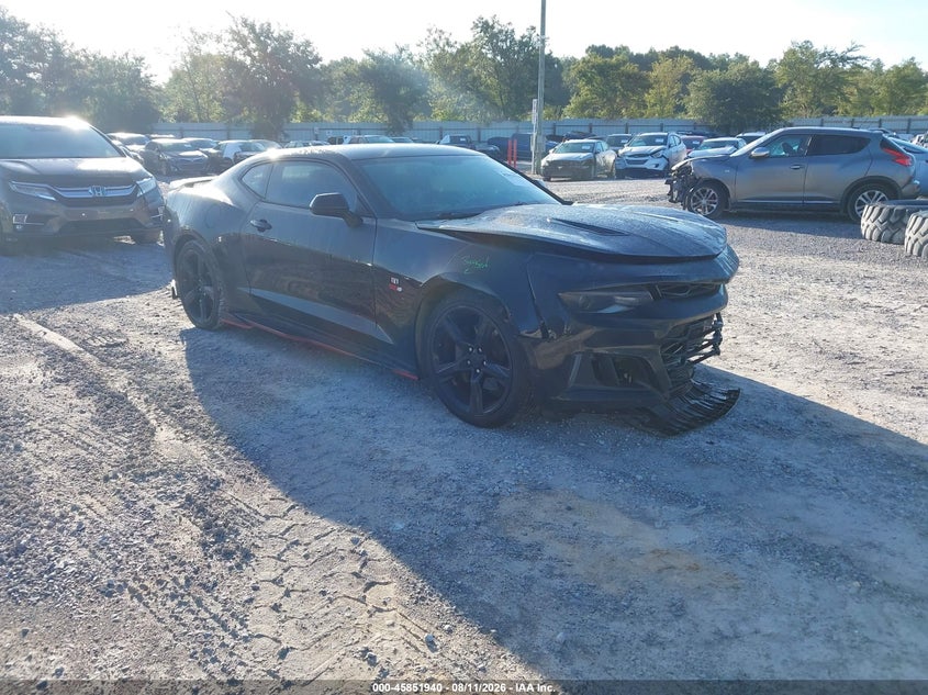 2017 Chevrolet Camaro VIN 1G1FF1R70H0185489 — IAAI salvage auction photo
