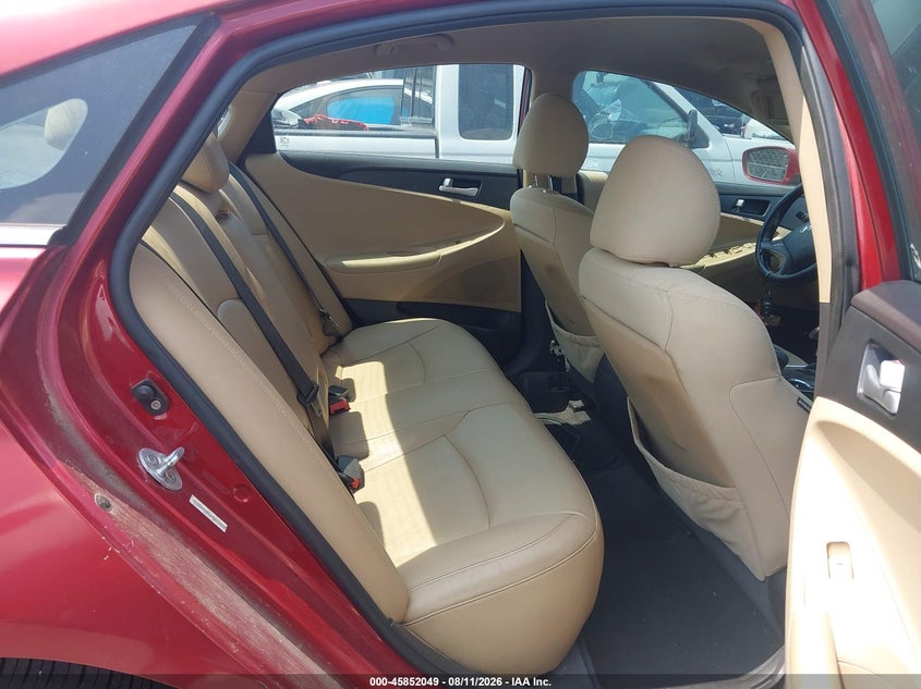 2011 Hyundai Sonata VIN 5NPEB4AC4BH071000 IAAI salvage auction — NORMAL WEAR, Salvage (South Carolina), sold $500 on 2026-08-23 (photo 8)