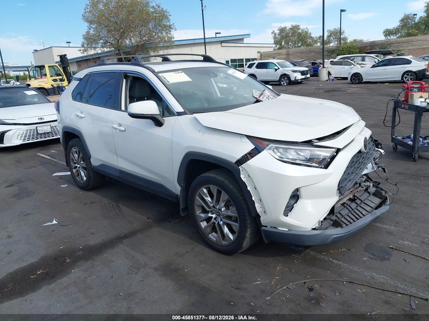 2021 Toyota Rav 4 VIN 2T3C1RFVXMW135277 IAAI salvage auction — FRONT END, Salvage Certificate (California), sold $10,750 on 2026-08-21 (photo 1)