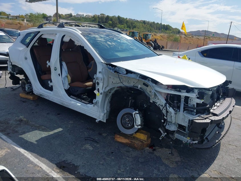 2025 Toyota Crown signia VIN JTDACAAJ6S3027357 — IAAI salvage auction photo