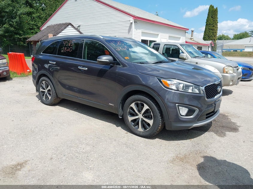 2016 Kia Sorento VIN 5XYPHDA17GG007019 IAAI salvage auction — NORMAL WEAR, Original (Maine), sold $700 on 2026-08-23 (photo 1)