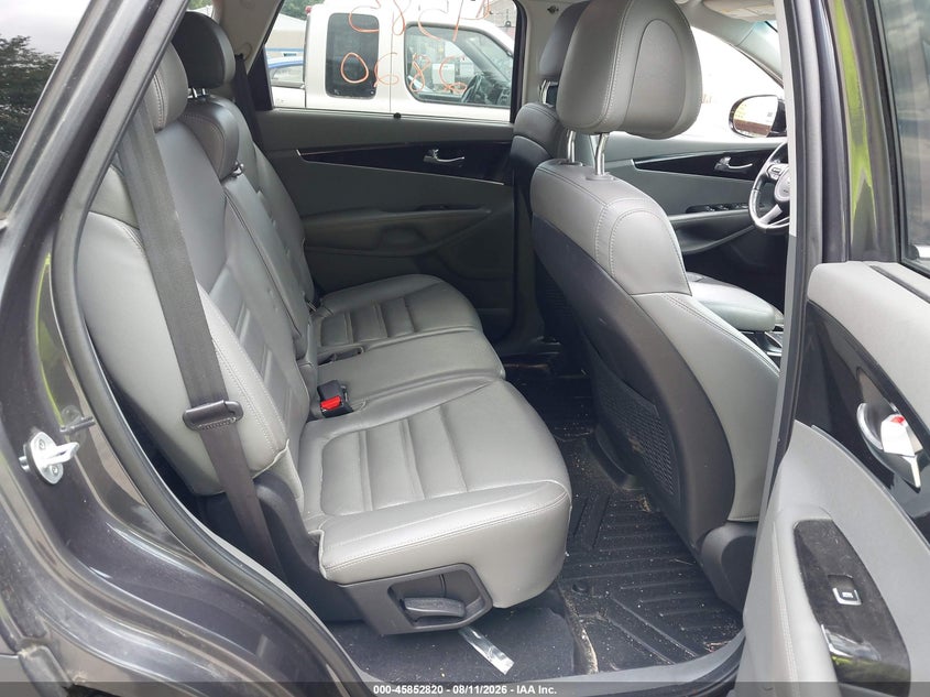 2016 Kia Sorento VIN 5XYPHDA17GG007019 IAAI salvage auction — NORMAL WEAR, Original (Maine), sold $700 on 2026-08-23 (photo 8)