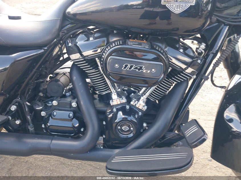 2021 Harley-davidson Road king VIN 1HD1KVP19MB663859 IAAI salvage auction — LEFT SIDE, Salvage (Massachusetts), sold $8,250 on 2026-09-09 (photo 8)