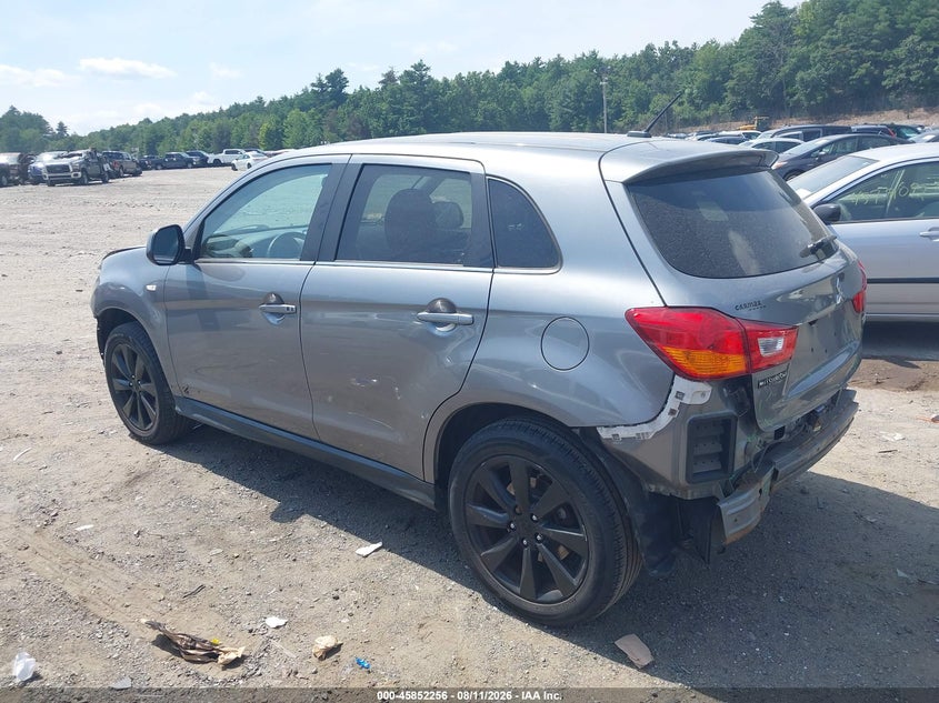 2014 Mitsubishi Outlander VIN 4A4AR4AU4EE004204 IAAI salvage auction — FRONT & REAR, Salvage Title, sold $1,050 on 2026-10-02 (photo 3)