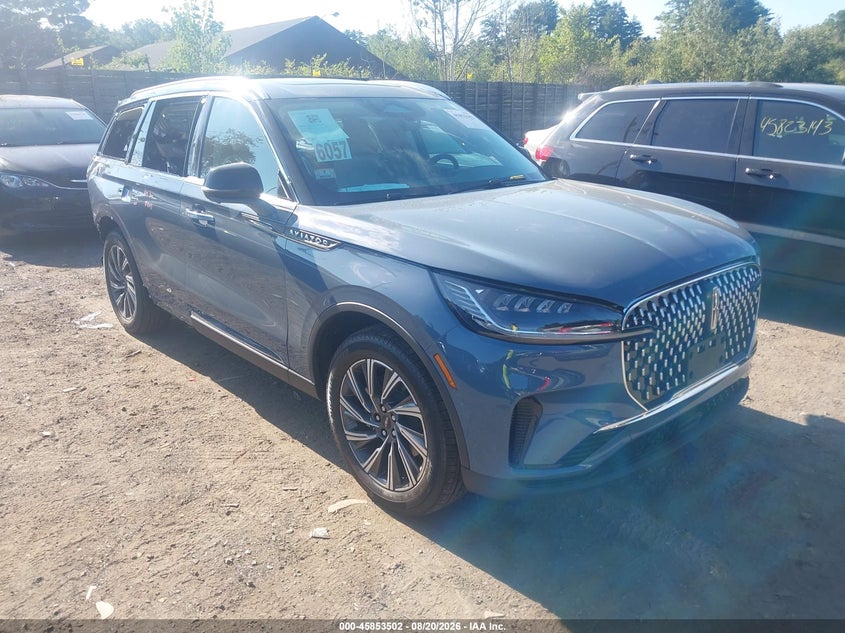 2026 Lincoln Aviator VIN 5LM5J6XC2TGL21760 — IAAI salvage auction photo