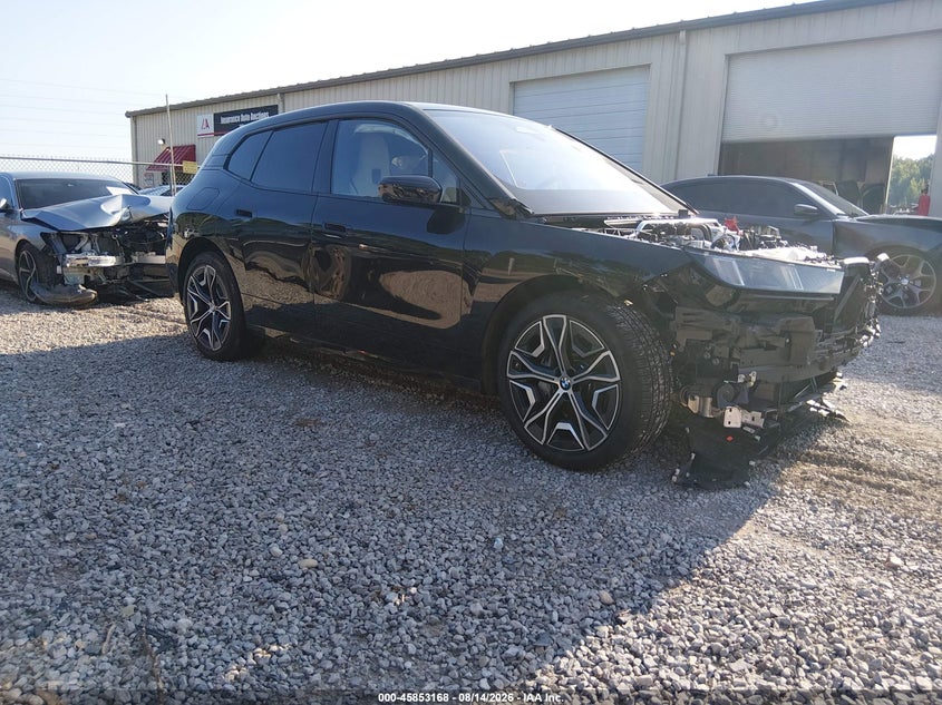 2026 BMW iX VIN WB543CF0XTCX23032 — IAAI salvage auction photo