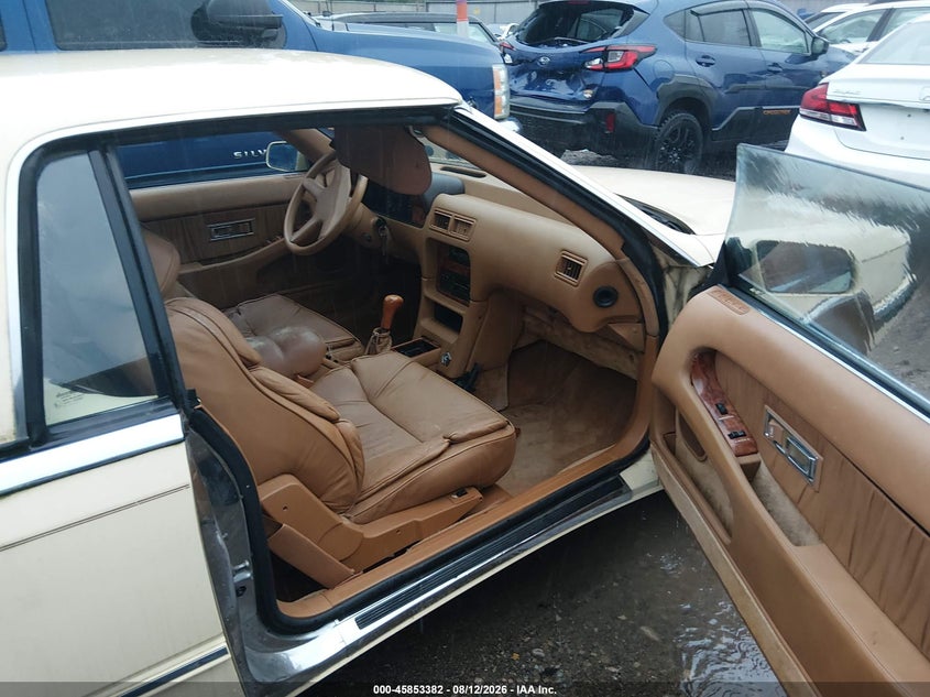 1989 Chrysler Town & country VIN ZC2FR1100KB204237 IAAI salvage auction — NORMAL WEAR, Original (Ohio), sold $350 on 2026-08-20 (photo 5)