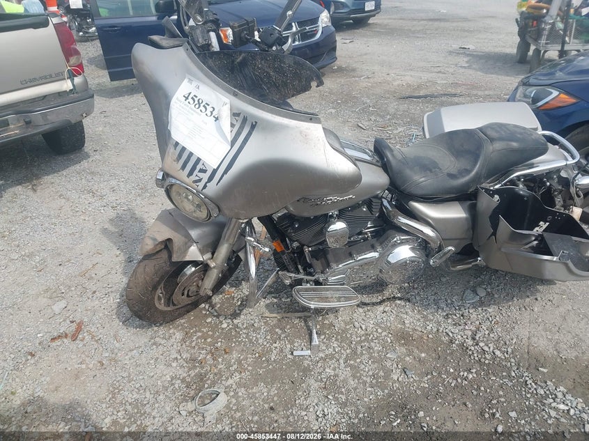 2007 Harley-davidson Flhx VIN 1HD1KB4147Y644835 IAAI salvage auction — ALL OVER, Clear (Virginia), sold $0 on 2026-09-16 (photo 2)
