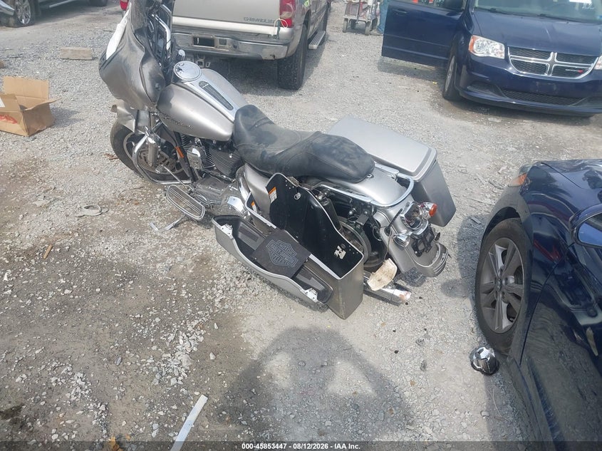 2007 Harley-davidson Flhx VIN 1HD1KB4147Y644835 IAAI salvage auction — ALL OVER, Clear (Virginia), sold $0 on 2026-09-16 (photo 3)