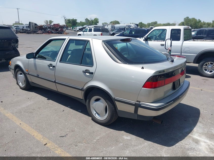 1997 Saab 9000 VIN YS3CD68UXV1024036 IAAI salvage auction — FRONT & REAR, Salvage (Idaho), sold $250 on 2026-09-17 (photo 3)