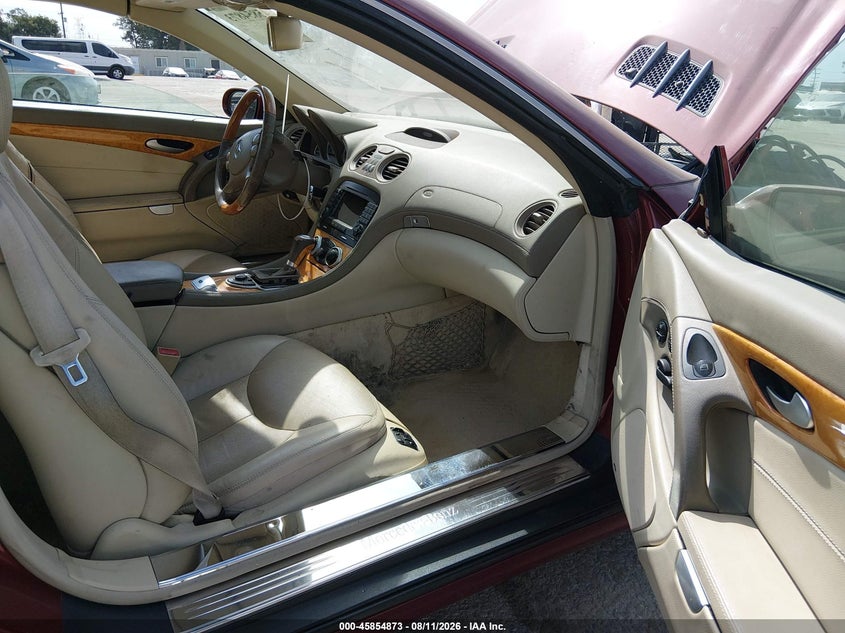 2007 Mercedes-benz Sl-class VIN WDBSK71F47F129542 IAAI salvage auction — UNKNOWN, Clear - Dealer Only (California), sold $2,375 on 2026-08-19 (photo 5)