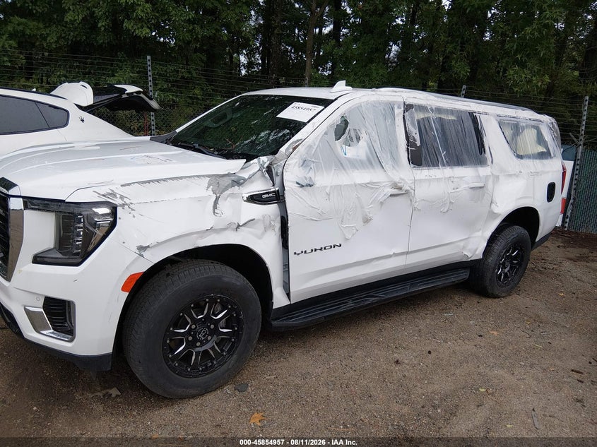 2022 Gmc Yukon xl VIN 1GKS2FKD5NR115898 IAAI salvage auction — LEFT SIDE, Salvage (Virginia), sold $10,900 on 2026-08-23 (photo 6)