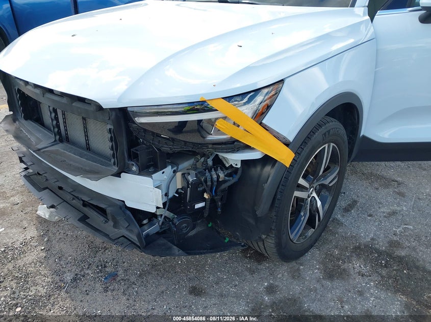 2024 Volvo Xc40 VIN YV4L12UK5R2201862 IAAI salvage auction — FRONT END, Wait Title, sold $9,500 on 2026-09-06 (photo 6)