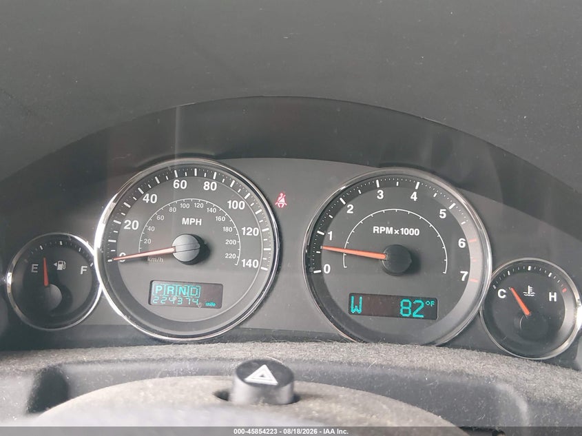 2007 Jeep Commander VIN 1J8HG58227C562095 IAAI salvage auction — ROOF, Salvage (Louisiana), sold $300 on 2026-08-31 (photo 7)