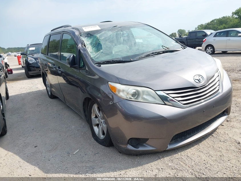 2016 Toyota Sienna VIN 5TDKK3DC0GS694219 IAAI salvage auction — NORMAL WEAR, Clear (Virginia), sold $1,250 on 2026-08-21 (photo 1)
