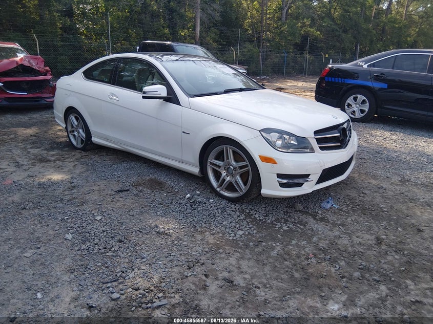 2012 Mercedes-benz C-klasse VIN WDDGJ8JB1CF894883 IAAI salvage auction — NORMAL WEAR, Original (Ohio), sold $675 on 2026-08-18 (photo 1)