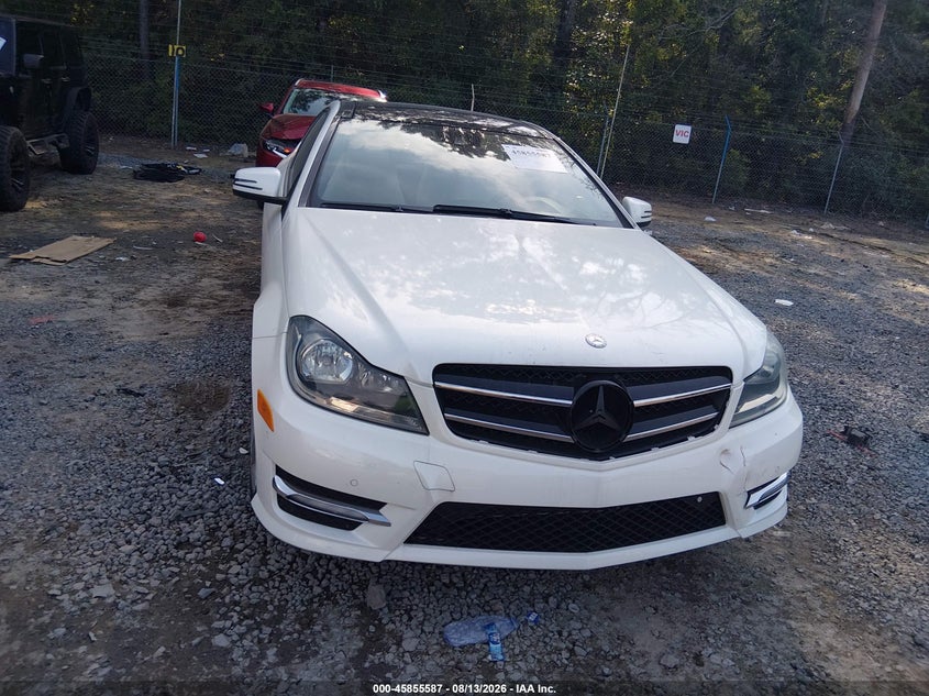 2012 Mercedes-benz C-klasse VIN WDDGJ8JB1CF894883 IAAI salvage auction — NORMAL WEAR, Original (Ohio), sold $675 on 2026-08-18 (photo 6)