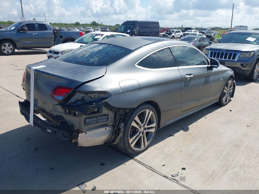 2017 Mercedes-benz C class VIN WDDWJ4JB5HF343416 IAAI salvage auction — NORMAL WEAR, Original (Texas), sold $5,950 on 2026-08-21 (photo 4)