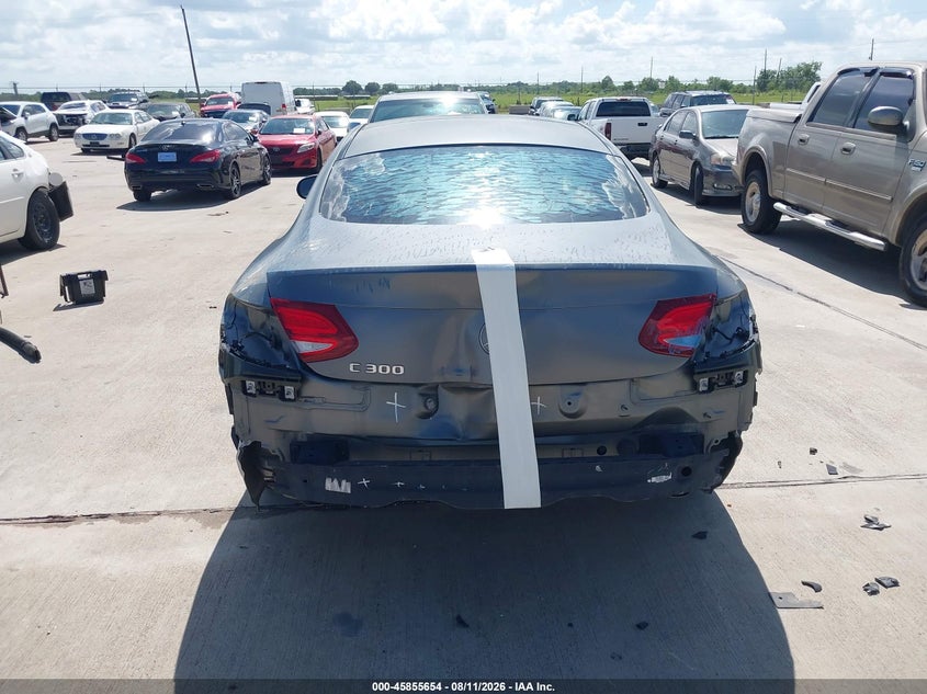 2017 Mercedes-benz C class VIN WDDWJ4JB5HF343416 IAAI salvage auction — NORMAL WEAR, Original (Texas), sold $5,950 on 2026-08-21 (photo 6)