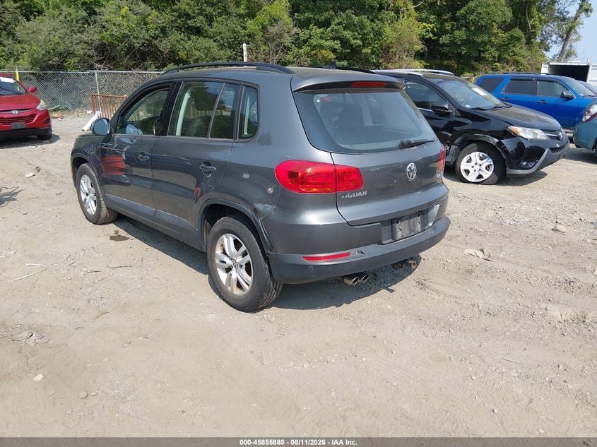 2015 Volkswagen Tiguan VIN WVGBV7AX9FW615419 IAAI salvage auction — NORMAL WEAR, Clear (Massachusetts), sold $400 on 2026-08-18 (photo 3)