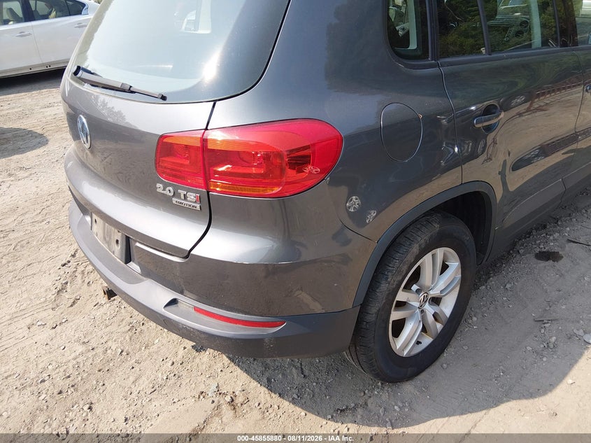 2015 Volkswagen Tiguan VIN WVGBV7AX9FW615419 IAAI salvage auction — NORMAL WEAR, Clear (Massachusetts), sold $400 on 2026-08-18 (photo 6)