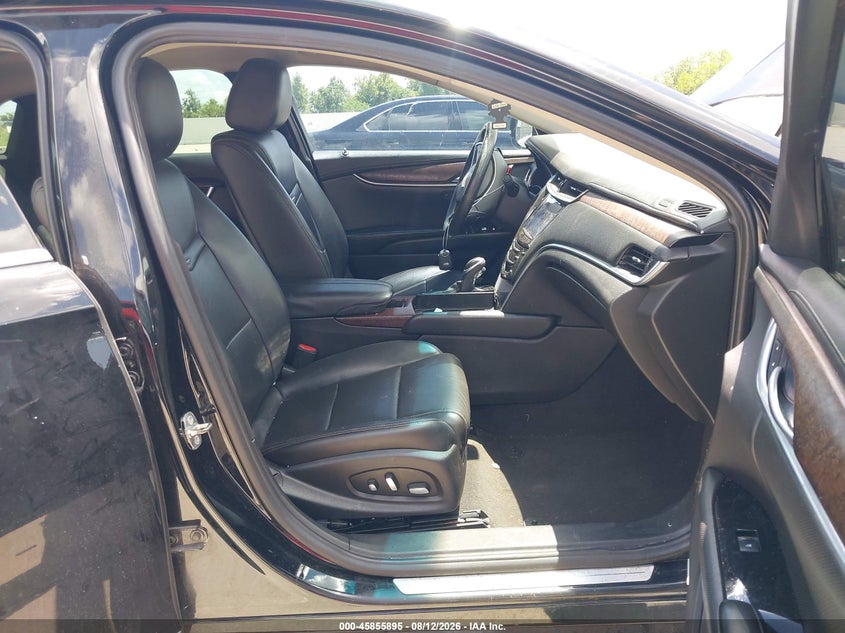 2019 Cadillac Xts VIN 2G61M5S31K9105266 IAAI salvage auction — FRONT END, Salvage Title, sold $1,950 on 2026-08-23 (photo 5)