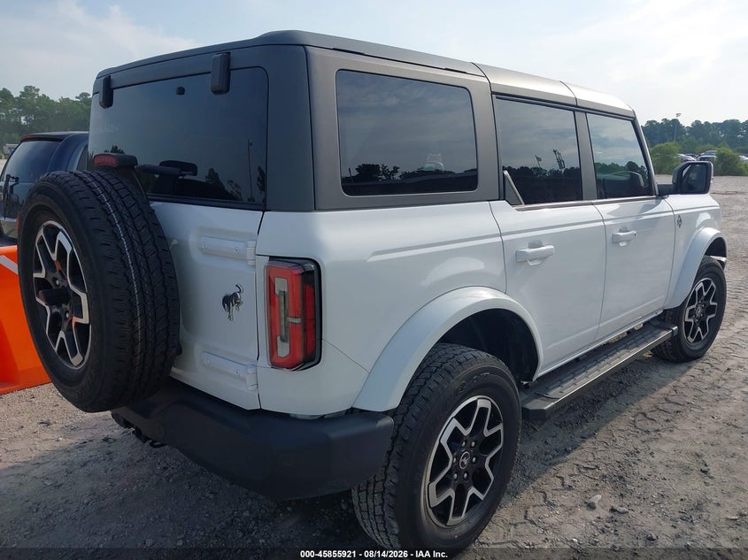 2024 Ford Bronco VIN 1FMDE8BH4RLA51996 IAAI salvage auction — SIDE, Wait Title, sold $20,900 on 2026-09-08 (photo 4)