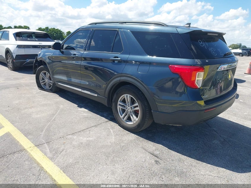 2023 Ford Explorer VIN 1FMSK7DH3PGA98417 IAAI salvage auction — LEFT FRONT, Salvage Title, sold $10,000 on 2026-09-11 (photo 3)