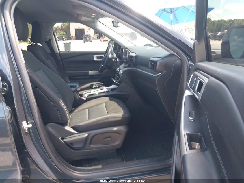 2023 Ford Explorer VIN 1FMSK7DH3PGA98417 IAAI salvage auction — LEFT FRONT, Salvage Title, sold $10,000 on 2026-09-11 (photo 5)