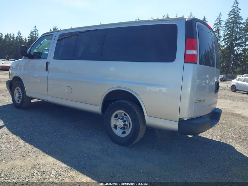 2019 Chevrolet Express 2500 VIN 1GAWGEFG8K1282224 IAAI salvage auction — NORMAL WEAR, Sf97 (Washington), sold $18,000 on 2026-08-26 (photo 3)