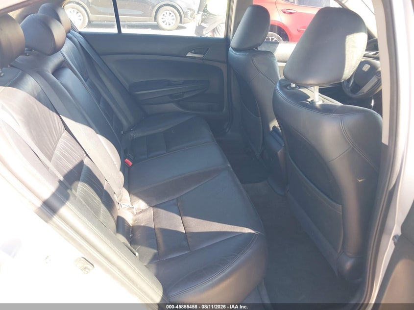 2011 Honda Accord VIN 1HGCP2F6XBA017984 IAAI salvage auction — FRONT END, Rebuildable (Florida), sold $950 on 2026-09-06 (photo 8)