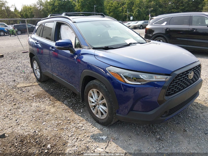 2022 Toyota Corolla cross VIN 7MUCAABG2NV037104 — IAAI salvage auction photo