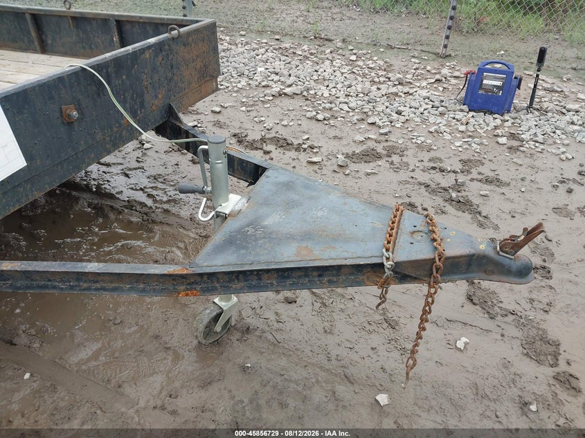 2026 Other Other VIN 7ZMNBUB17TD004801 IAAI salvage auction — SIDE, Wait Title, sold $100 on 2026-09-29 (photo 8)