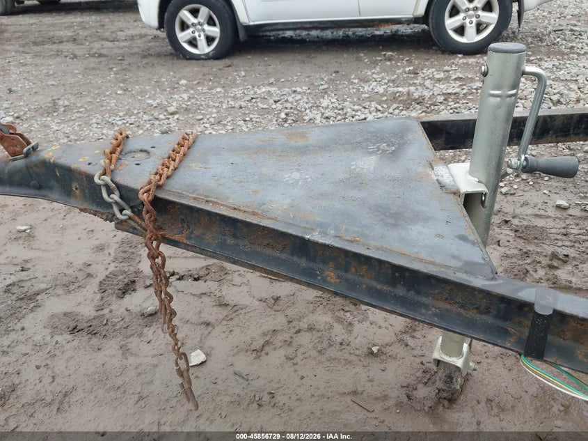 2026 Other Other VIN 7ZMNBUB17TD004801 IAAI salvage auction — SIDE, Wait Title, sold $100 on 2026-09-29 (photo 9)