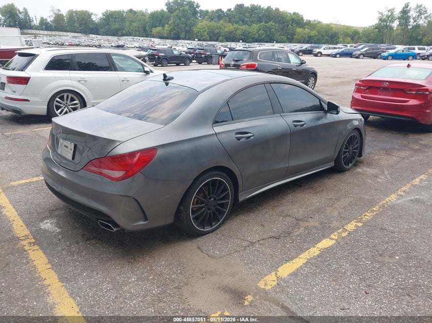 2014 Mercedes-benz Cla-class VIN WDDSJ4EB9EN028371 IAAI salvage auction — NORMAL WEAR, Clear (Indiana), sold $1,025 on 2026-08-17 (photo 4)