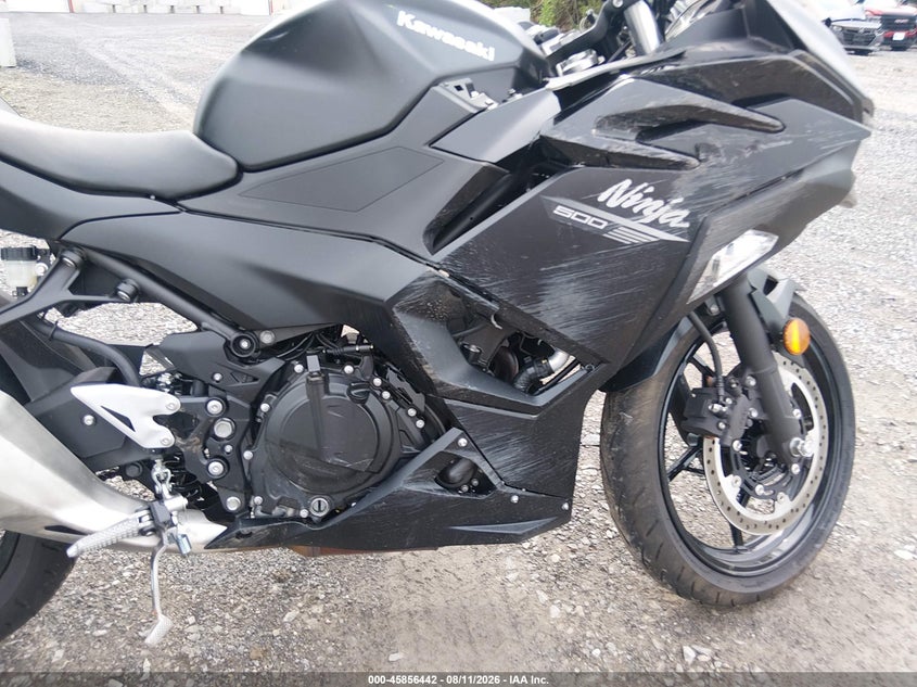 2026 Kawasaki Ninja VIN ML5EXGH14TDA92666 IAAI salvage auction — RIGHT SIDE, Salvage Title, sold $2,150 on 2026-09-16 (photo 8)